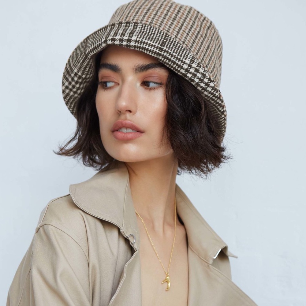 Avenue the Label Georgine Bucket Hat NEVER WORN